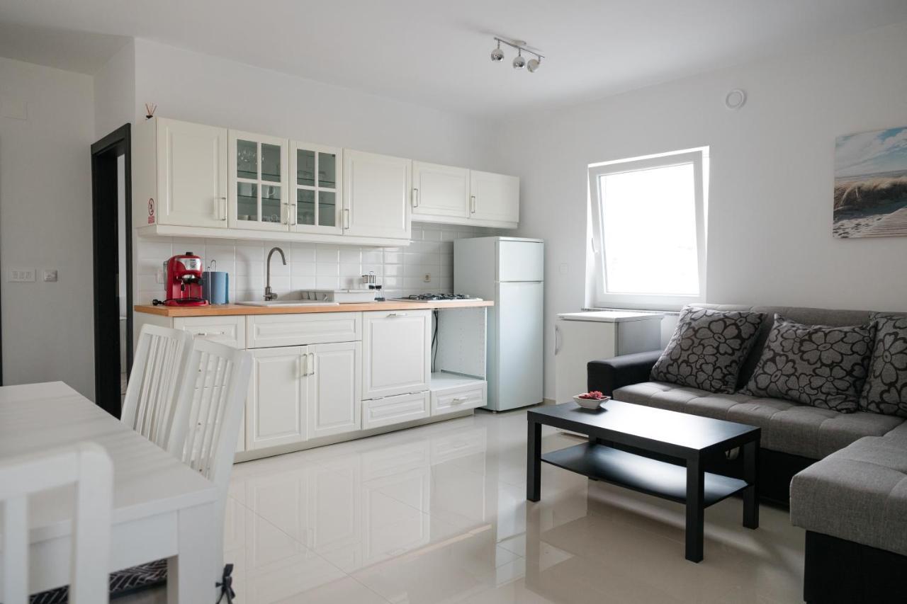 Apartments Zanic With Private Swimming Pool And Sea View Starigrad Paklenica Exterior foto