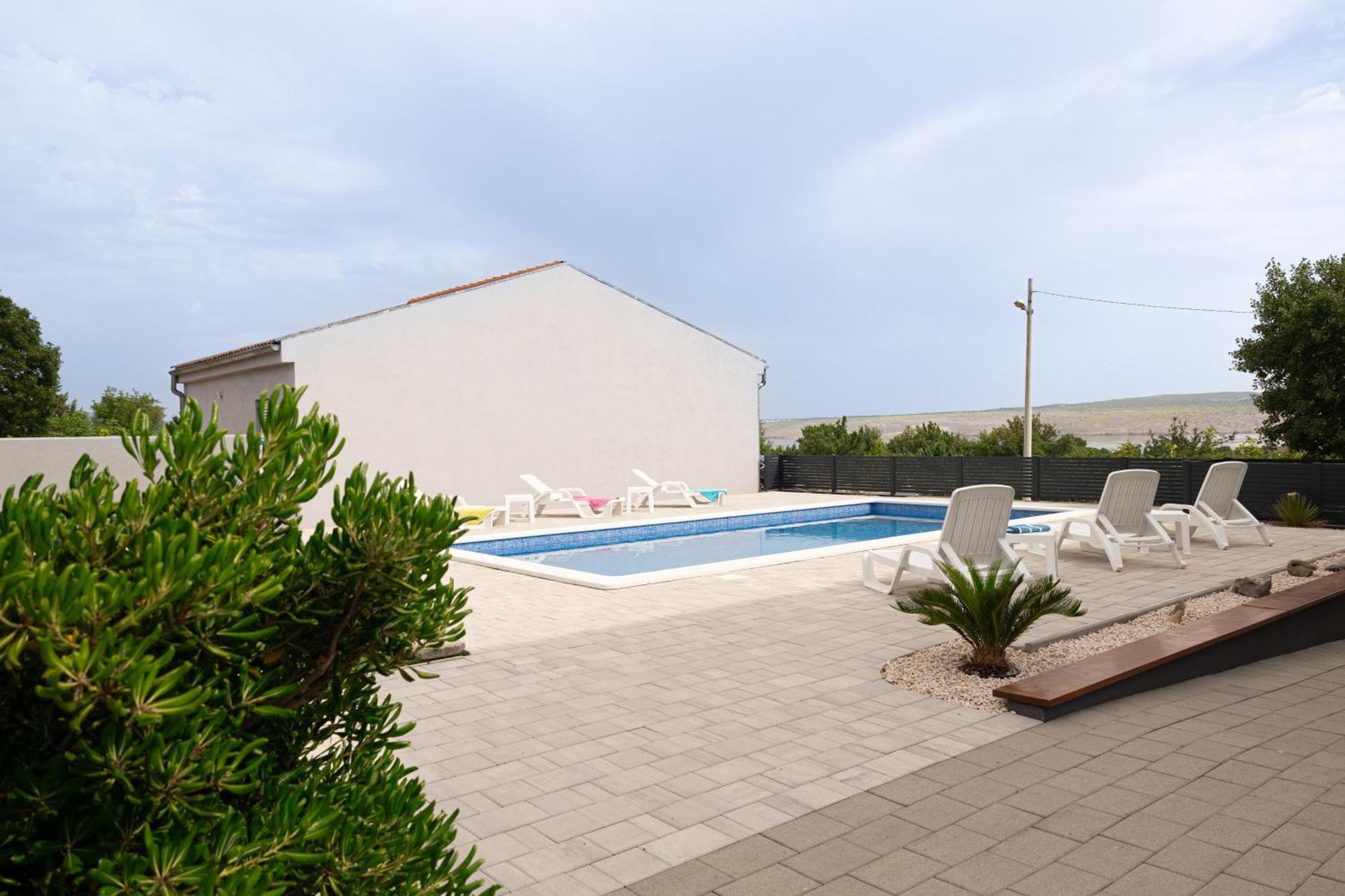 Apartments Zanic With Private Swimming Pool And Sea View Starigrad Paklenica Exterior foto